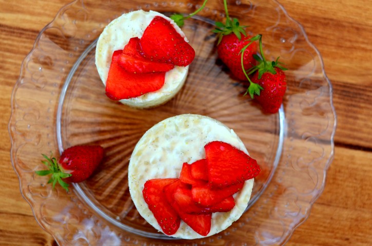 Milchreistörtchen mit Erdbeeren (Small)